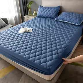 COMPRE 1 LEVE 2 - Protetor de Colchão Impermeável com Elástico